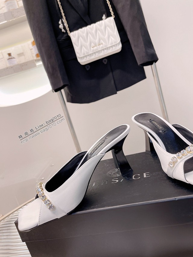 Versace專櫃2022新款女鞋 範思哲魚嘴方跟涼鞋 dx3550